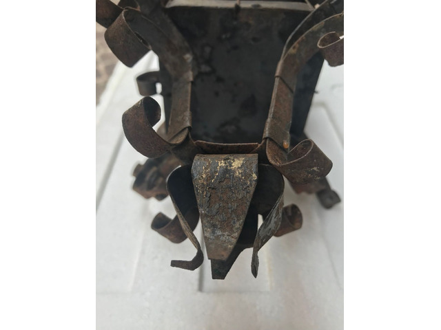 Arte - collezionismo - Antica lanterna in ferro battuto