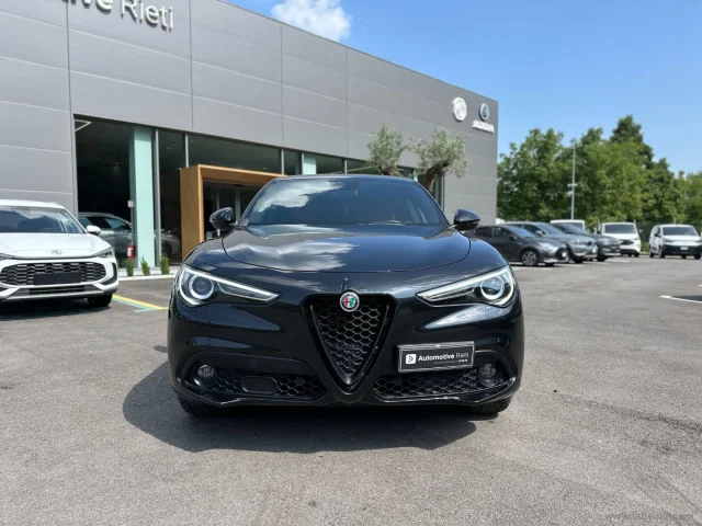 Auto - Alfa romeo stelvio 2.2 t.diesel 210cv at8 q4 veloce