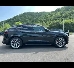 Auto - Alfa romeo stelvio 2.2 t.diesel 210cv at8 q4 veloce