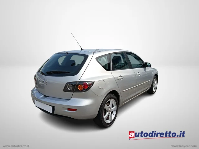 Auto - Mazda mazda3 1.6 td 16v 109cv