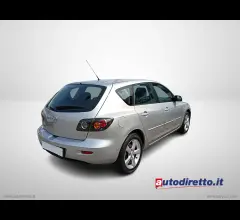 Auto - Mazda mazda3 1.6 td 16v 109cv