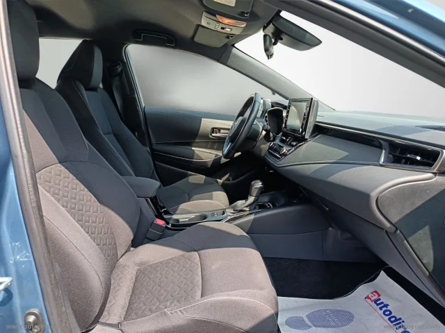 Auto - Toyota corolla ts 1.8 hybrid business