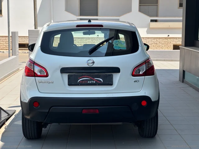Auto - Nissan qashqai 1.5 dci dpf visia