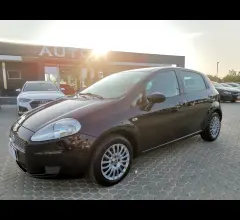 Auto - Fiat grande punto 1.3 mjt 75 cv 5p. dynamic