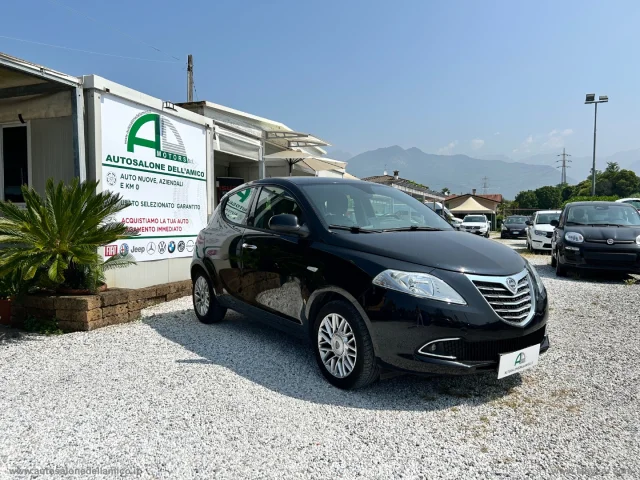 Auto - Lancia ypsilon 1.3 mjt 95 cv 5p. s&s elle