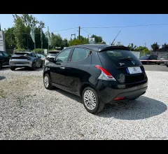 Auto - Lancia ypsilon 1.3 mjt 95 cv 5p. s&s elle