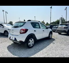 Auto - Dacia sandero stepw.0.9 tce t-gpl 90 s&s prest