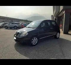 Auto - Lancia ypsilon 1.3 mjt 90 cv