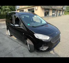 Auto - Ford tourneo courier 1.0 ecoboost 100 cv plus