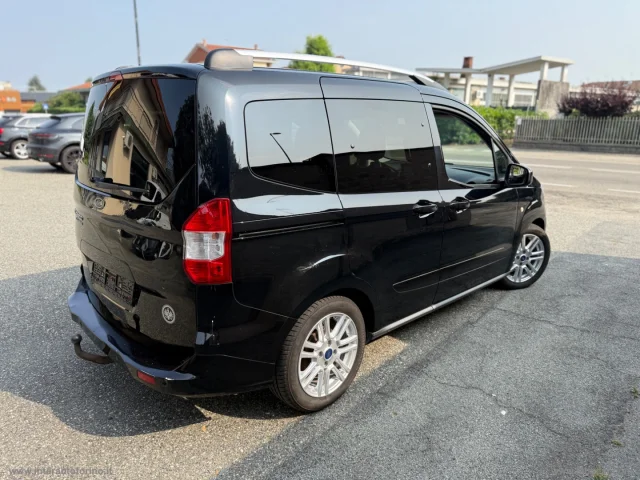 Auto - Ford tourneo courier 1.0 ecoboost 100 cv plus