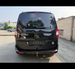 Auto - Ford tourneo courier 1.0 ecoboost 100 cv plus