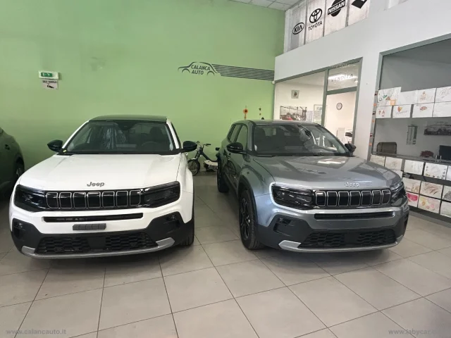 Auto - Jeep avenger 1.2 turbo summit