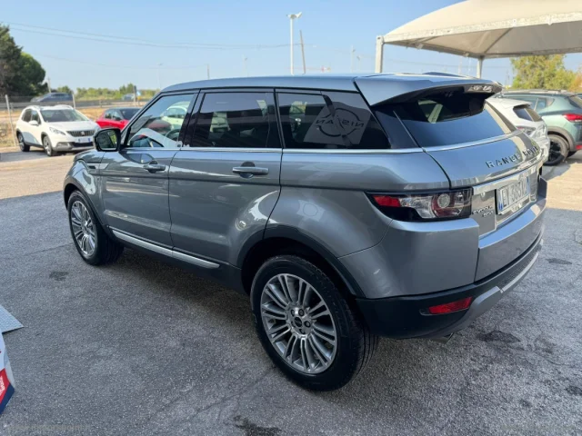 Auto - Land rover rr evoque 2.2 sd4 5p. prestige