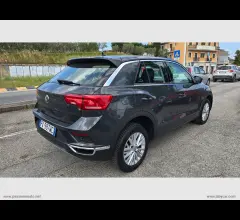 Auto - Volkswagen t-roc 2.0 tdi 150 cv dsg style bmt
