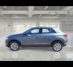 Auto - Volkswagen t-roc 1.0 tsi business bmt