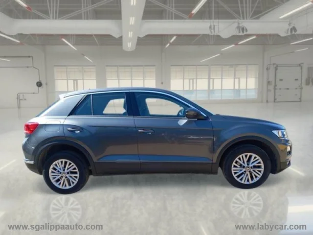 Auto - Volkswagen t-roc 1.0 tsi business bmt