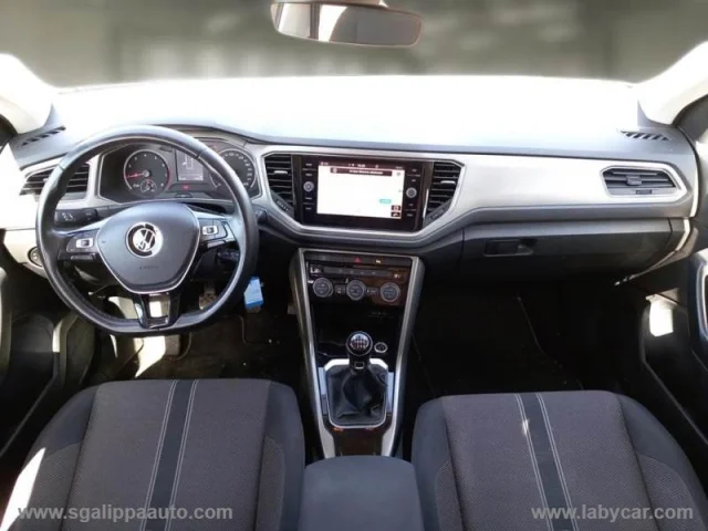 Auto - Volkswagen t-roc 1.0 tsi business bmt