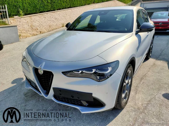 Alfa romeo stelvio 2.2 t.d. 160cv at8 rwd sprint