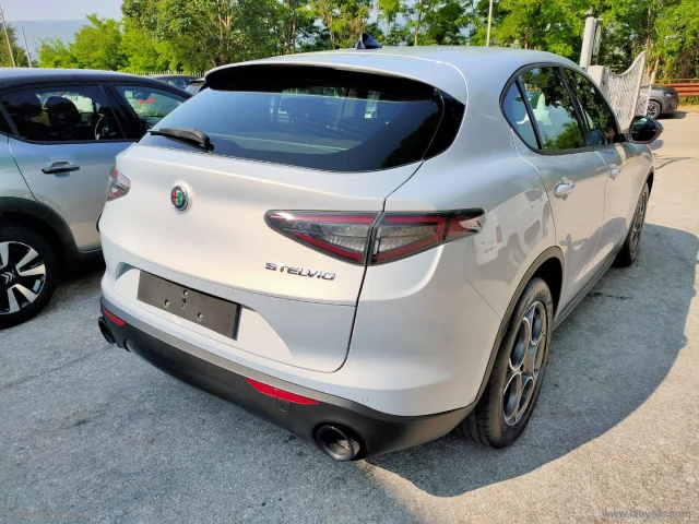 Auto - Alfa romeo stelvio 2.2 t.d. 160cv at8 rwd sprint
