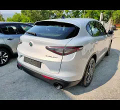 Auto - Alfa romeo stelvio 2.2 t.d. 160cv at8 rwd sprint