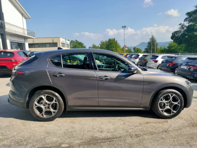 Auto - Alfa romeo stelvio 2.2 t.d. 160cv at8 rwd sprint