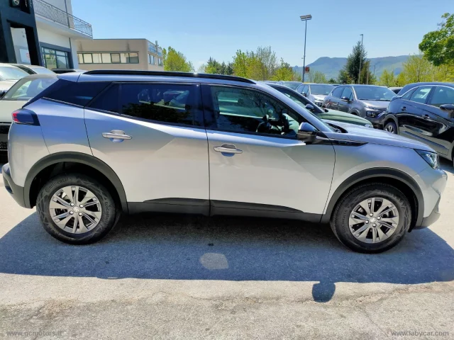 Auto - Peugeot 2008 puretech 130 s&s eat8 style