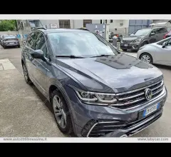 Auto - Volkswagen tiguan 2.0 tdi 150cv scr dsg r-line
