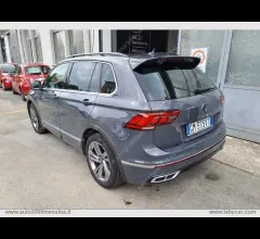 Auto - Volkswagen tiguan 2.0 tdi 150cv scr dsg r-line