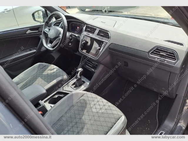 Auto - Volkswagen tiguan 2.0 tdi 150cv scr dsg r-line