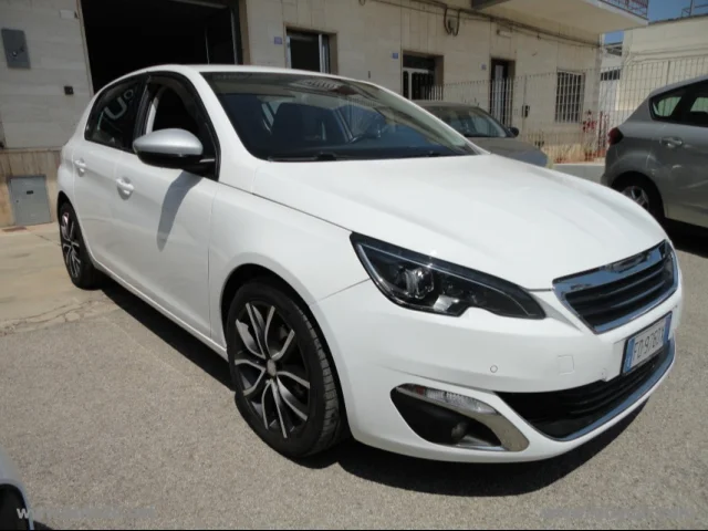Auto - Peugeot 308 bluehdi 100 s&s active