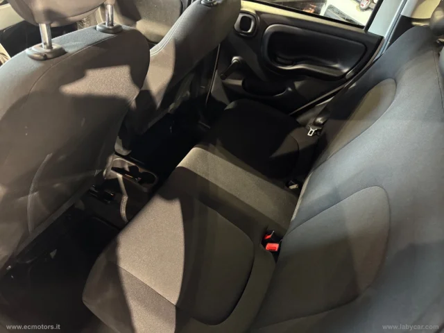 Auto - Fiat panda 1.0 firefly s&s hybrid