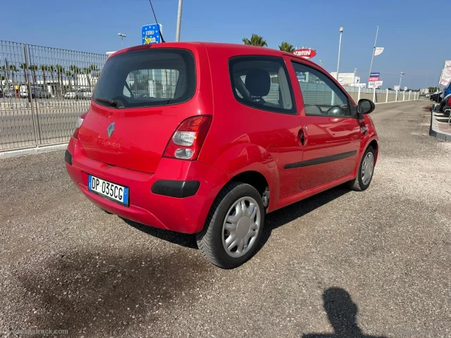 Auto - Renault twingo 1.2 initiale