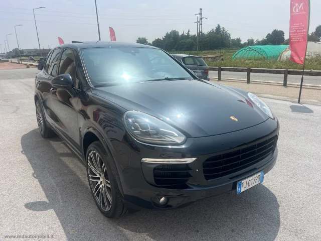 Auto - Porsche cayenne 3.0 diesel platinum edition