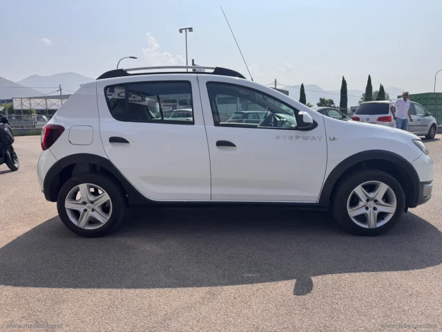 Auto - Dacia sandero stepway 1.5 dci 8v 90 cv