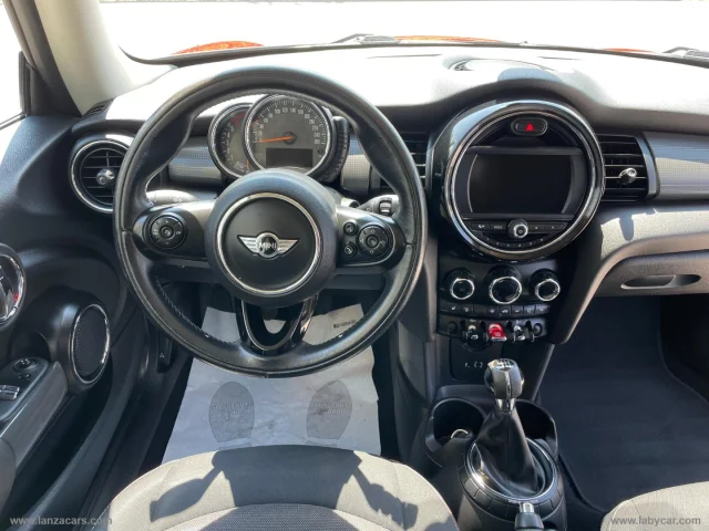 Auto - Mini mini cooper d
