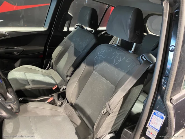 Auto - Ford b-max 1.6 tdci 95 cv