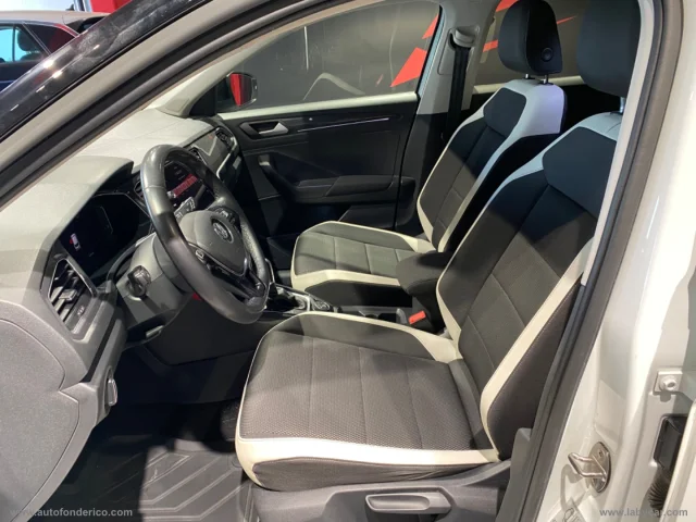 Auto - Volkswagen t-roc 2.0 tdi 150 dsg 4motion adv. bmt