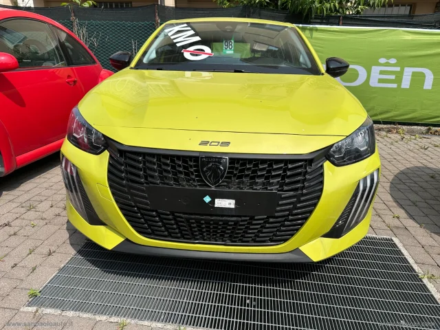 Auto - Peugeot 208 hybrid 100 e-dcs6 style