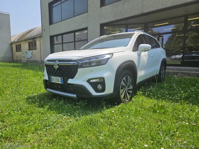 Suzuki s-cross 1.4 hybrid a/t starview