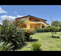 Appartamenti in Vendita - Villa in vendita a siracusa arenella