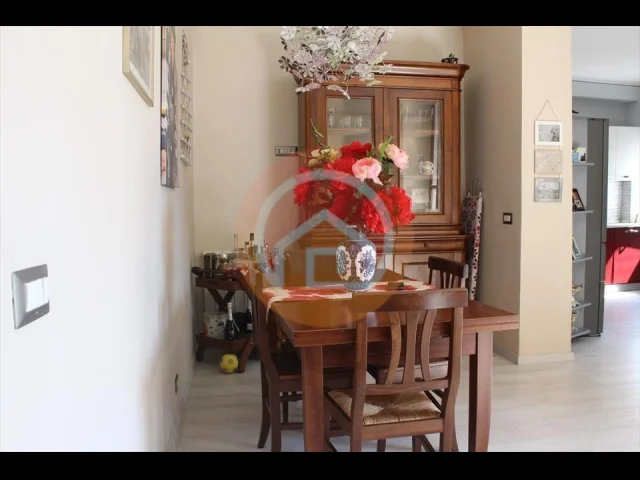 Appartamento in vendita a gallicano centro storico