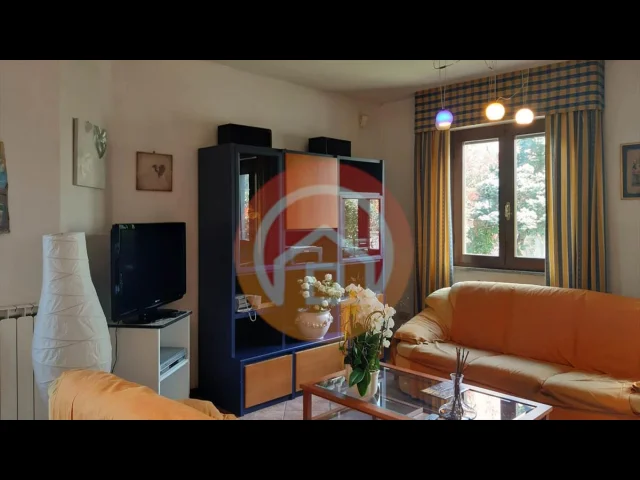 Villa a schiera in vendita a barga centro storico