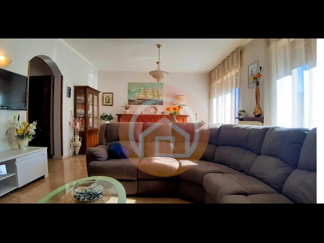 Appartamenti in Vendita - Villa bifamiliare in vendita a coreglia antelminelli centro storico