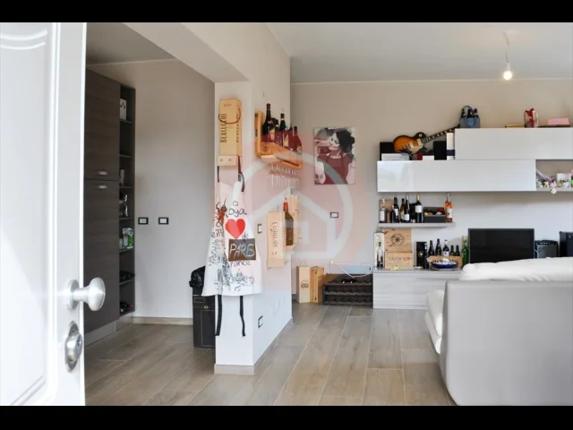 Appartamenti in Vendita - Villa bifamiliare in vendita a coreglia antelminelli centro storico