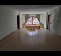 Appartamento in vendita a molazzana centro storico