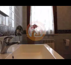 Appartamenti in Vendita - Villa bifamiliare in vendita a coreglia antelminelli centro storico
