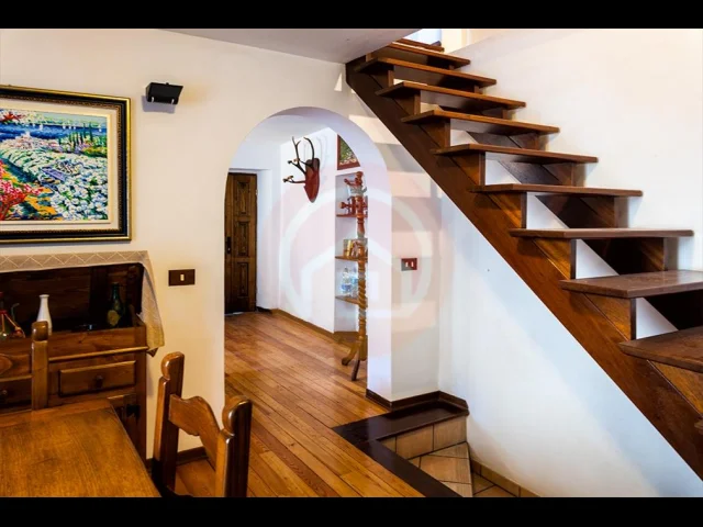 Casa indipendente in vendita a gallicano trassilico