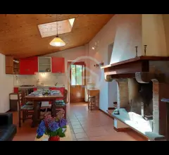 Casa indipendente in vendita a barga mologno