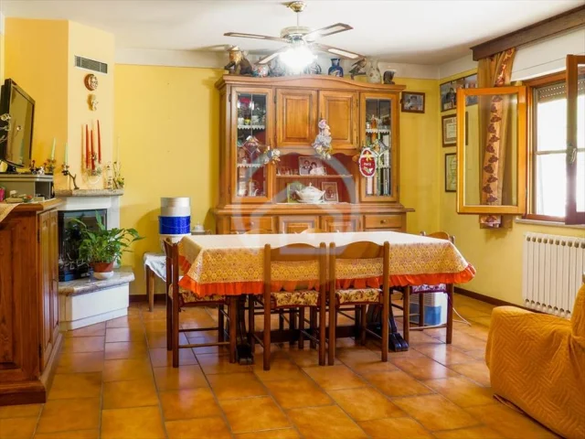 Appartamento in vendita a gallicano periferia