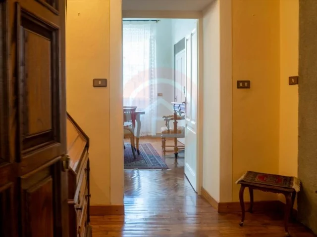Appartamenti in Vendita - Appartamento in vendita a gallicano centro